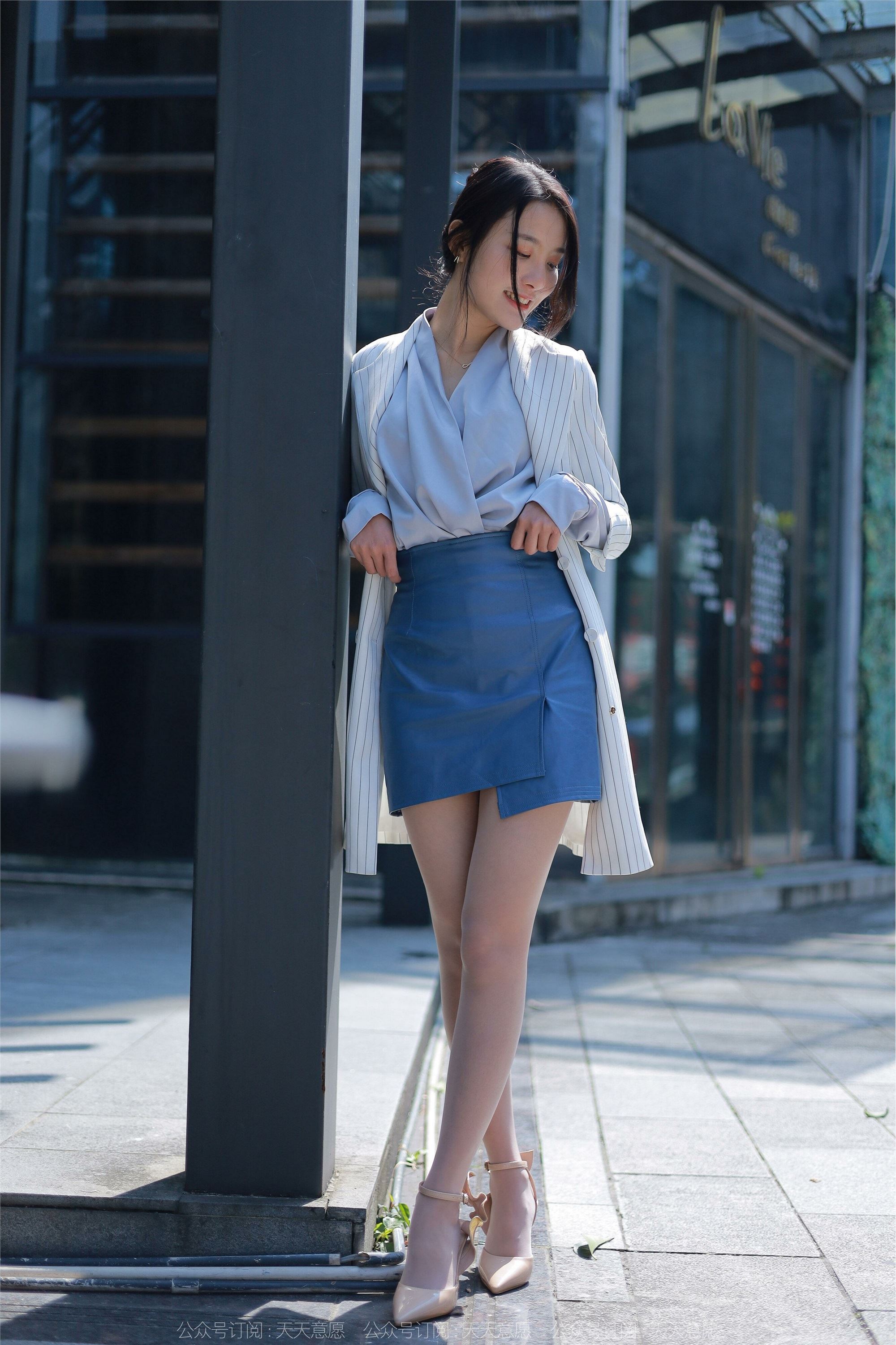 IESS异思趣向  2022.04.16 丝享家1061：婉萍《蓝衣女神》